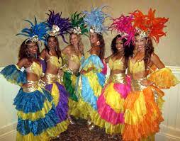 Как сделать бразильский карнавальный костюм - Костюмы на бразильский  карнавал: варианты и способы изготовления с пошаговы... redka.com.ua