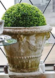 Large Antique Garden Urn Yvonne