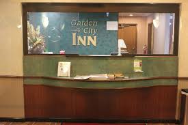 garden city inn kansas hotel near the