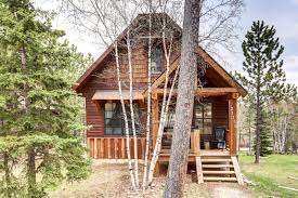 The abcd black hills getaway is just minutes away from some of the black hills finest and most beautiful attractions. Best Black Hills Vacation Rentals Luxury Lodging Rentals