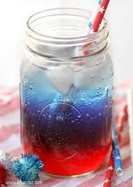 Patio Party and Patriotic Drink {Layered + Fun} | Lil' Luna