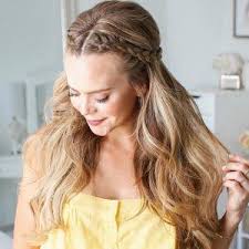 The light shade gives your hair a smooth and glossy look while also making it luscious. Best Hairstyles For Thick Hair For Women In 2020 All Things Hair Uk
