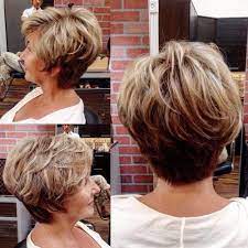 Thick straight hair looks so beautiful in a solid color when there are textured layers involved. 34 Flattering Short Haircuts For Older Women In 2021