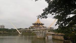 The musical fountain is something new for dbku in its operation. Kuching Waterfront Sarawak Attraction