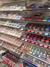 The Makeup Box — A Find: Mitsuyoshi Makeup! I certainly wasn't...