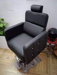 black salon and beauty parlour chair