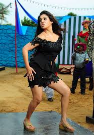 Beauty Galore HD : Nayantara Hot Thigh and Legs In Black Short Dress Hot  Song Pictures