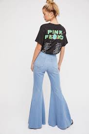 Shop the latest in womens flare jeans online at universal store. Just Float On Flare Jeans Flare Jeans Outfit Denim Street Style Flare Jeans