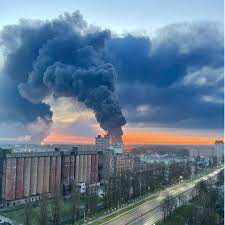 Bryansk: Russisches Öllager in Flammen ...