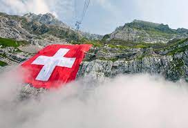 Põhjast lõunasse ulatub šveits kuni 220 kilomeetrit, idast läände kuni 360 kilomeetrit. Kanonvalg For De Gronne I Sveits