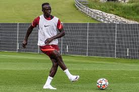 Featuring rumours and gossip, lfc transfer targets and the latest epl transfer news. Sadio Mane Likes Post Complaining About Liverpool Transfer News As Man United Left With Regret Liverpool Com