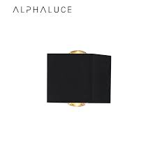 Minimalist Wall Light Manufacturer