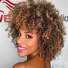 how to moisturize dry curly hair