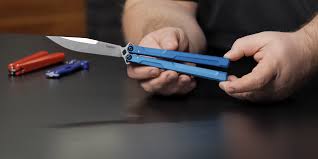 Butterfly Knives - A Beginner's Guide - Knife Life