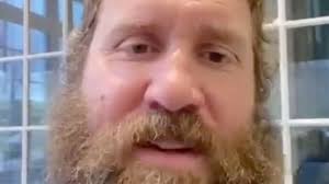 The steelers quarterback is throwing again after having elbow surgery last year. Video Ben Roethlisberger S Insane Beard Makes Him Look Like He S Been In Quarantine For A Decade