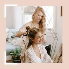 best hairstylist for your wedding