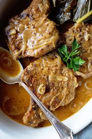 southern smothered pork chops recipe