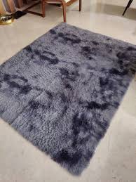 grey living room carpet furniture