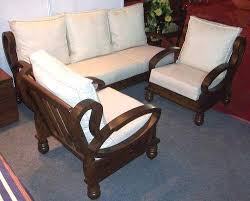 old fashion sofa set with table in