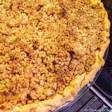 easy apple crumb pie 101 cooking for two