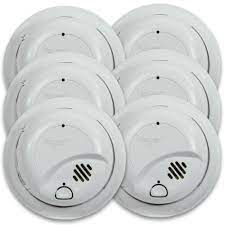 Ionization smoke sensor is optimal for detecting fast flaming fires. First Alert 9120b6cp Hardwired Smoke Alarm With Battery Backup 6 Pack First Alert Store