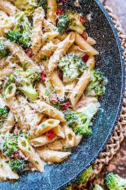 Low Calorie Broccoli Pasta gambar png