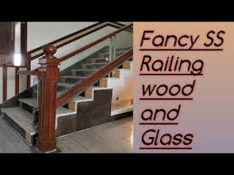 Wooden Glass Mix Railing Desgin