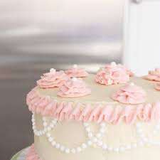 Vanilla Cake Decoration At Home gambar png