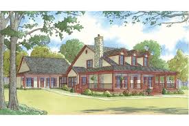 Home has 6 bedrooms 4 baths, oak cabinets, mother in law suite included. 6 Bedroom Country Style Home With Mother In Law Suite
