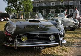 29 davon waren 250 gto mit 3 liter hubraum. 1961 Ferrari 250 Gt California Spyder Classic Car Review