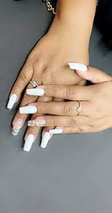 luxe nails and spa 9685 liberia ave