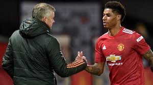 Roma signed english defender chris smalling on a permanent deal after a successful spell on loan from manchester united, the premier league club confirmed on monday. Man Utd Vs Roma Preview Team News Stats Kick Off Time Football News Sky Sports