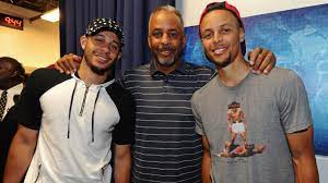 Seth curry began his college career at liberty university wearing the number 30 jersey that was worn both the last child of the curry family sydel curry also got some athletic genes passed on to her. Steph Seth Dell All Hit A 3 Pointer Tonight The Curry Family S Big Night Youtube
