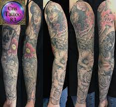 tatouage bras complet femme - CrisTattoo83