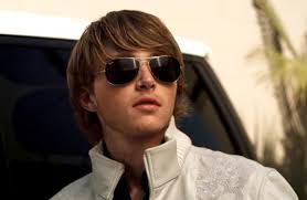 Sterling knight never struck us as a bad student, but he recently dished that he was in the next issue of bop! Sterling Knight Uber Diesen Star Cinema De
