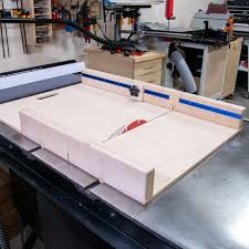 The device makes it easier for you to make perfectly square and replicable crosscuts more consistently than when you use a miter gauge. Diy Free With Planing Table Circular Sledge Table Saw Sled Table Saw Accessories Woodworking Table Saw