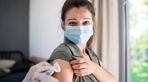 Estrategia de vacunación frente a la #covid19. Vacunas Contra La Covid 19 Es Posible Contraer El Coronavirus Y Contagiar A Otros Despues De Vacunarse Bbc News Mundo