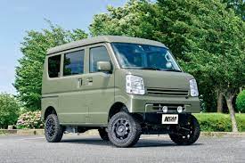 ジムニー顔のエブリイって リフトアップだけじゃ物足りない スタイルワゴン ドレスアップナビ カードレスアップの情報を発信するwebサイト ジムニー リフトアップ おもしろい車