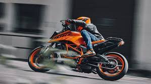 ktm launches 390 duke motorcycle in