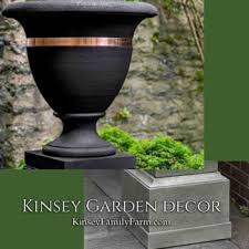 Urn Planter On Pedestal Kinsey Garden