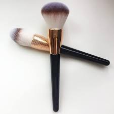 rn beauty premium makeup brush kabuki