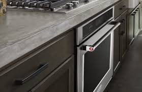 Guía de instalación de horno empotrado debajo de una placa. Wall Ovens Kitchenaid