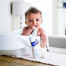 Here's our list of the 10 best baby formulated to keep your baby's hair and scalp healthy, this oil is clinically proven to be mild and gentle. Baby Hair Care The Complete Parent S Guide Mustela Usa