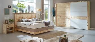 Altes schlafzimmer aus vollholz bestehend aus großem bett inkl. Valnatura Schlafzimmermobel Nachhaltig Und Stilvoll
