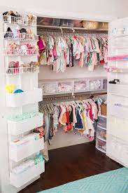 17 ways you can organize baby clothes