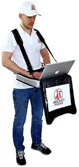 Zeigen sie websites in powerpoint. Laptop Bag As Inventory Working