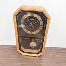 Vintage Linden Quartz Wood Wall Clock