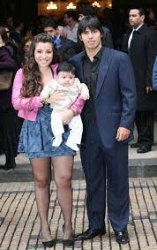 10,972,382 likes · 8,302 talking about this. Former Husband And Wife Couple Sergio Aguero And Giannina Maradona With Their Son Ben Camisetas Disenos De Unas