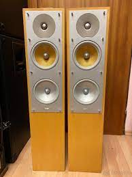 used b w cm4 floorstanding speakers for