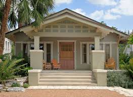 Layout defect could even covered by skillfull use of colors and in other hand it could increase your market value and improving visual appearance. Benjamin Moore Exterior Paint Colors For Florida Homes Novocom Top